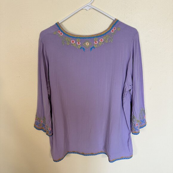 Bohemian Lavender Embroidered Top Blouse Womens Large Purple V Neck Rayon - Picture 3 of 9